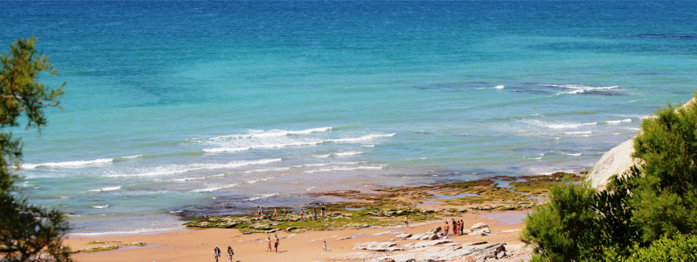 #htmlcaption-91 The beautiful sandy beaches of the Basque Country